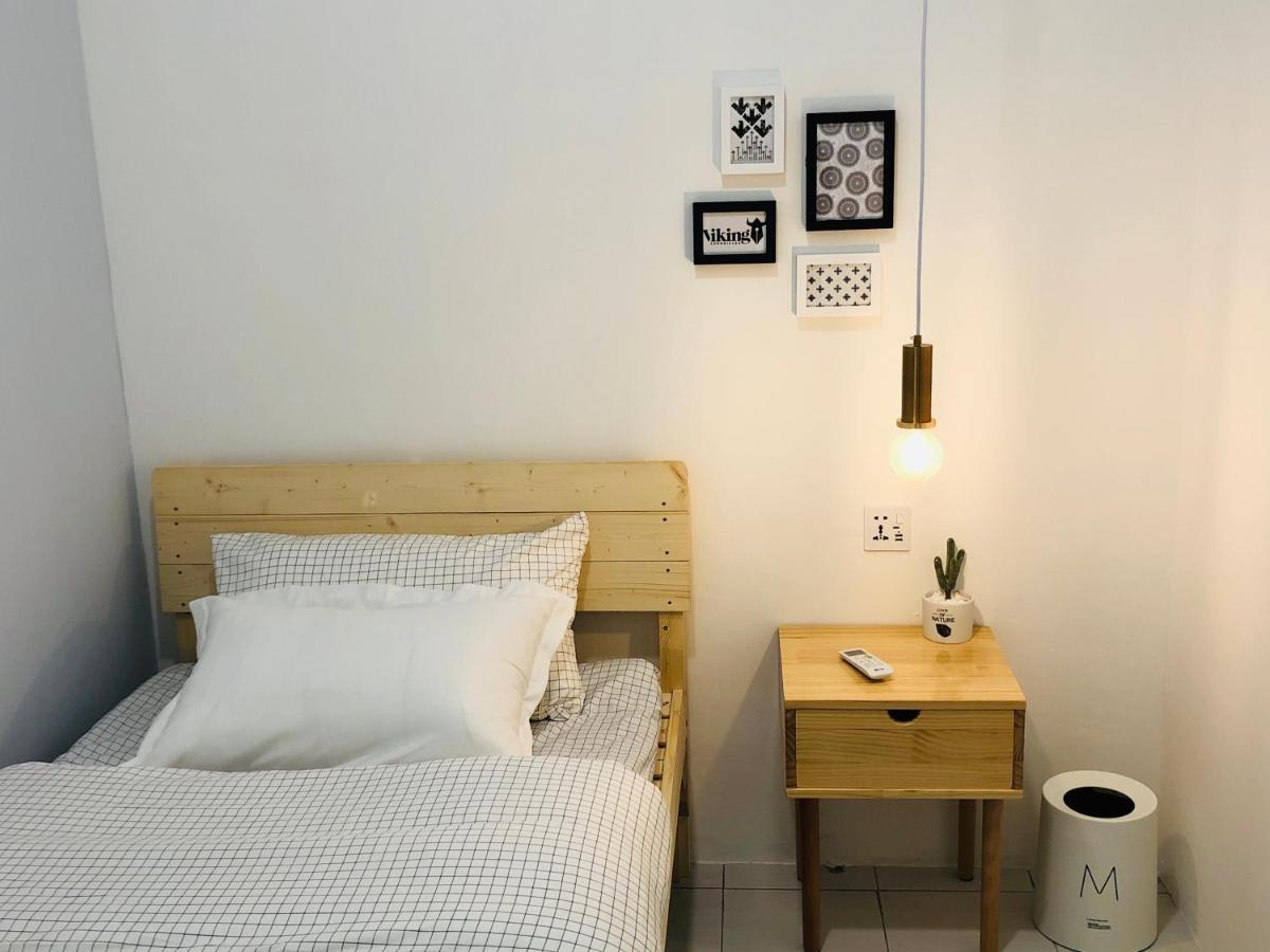 Miniinn Guest House 斯里巴加湾市 外观 照片