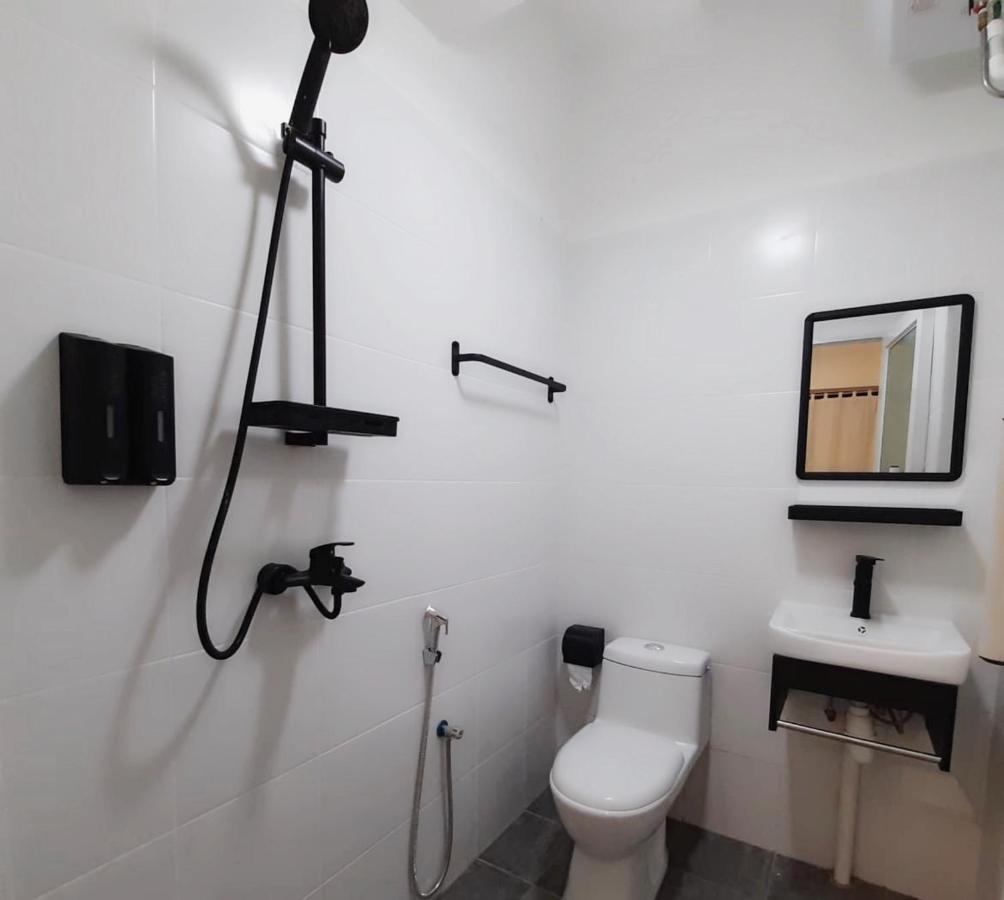 Miniinn Guest House 斯里巴加湾市 外观 照片